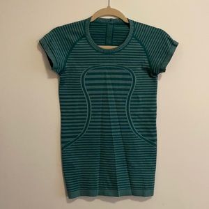 Lululemon Workout Shirt